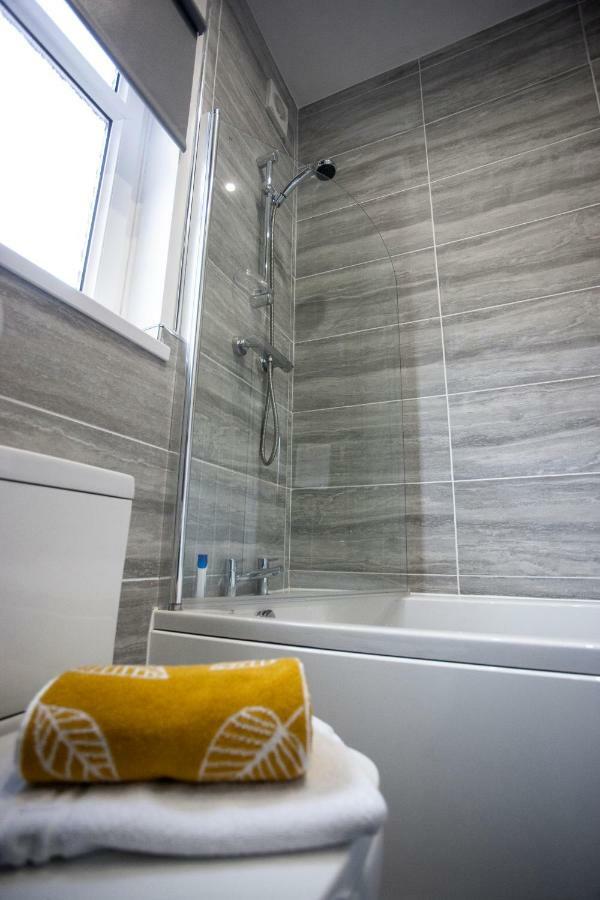 Dene View By Horizon Stays Darlington  Buitenkant foto